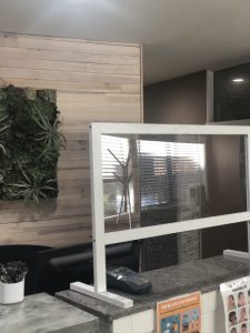 Protective screen at the Front Office