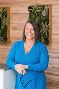 Lisa administrative staff
